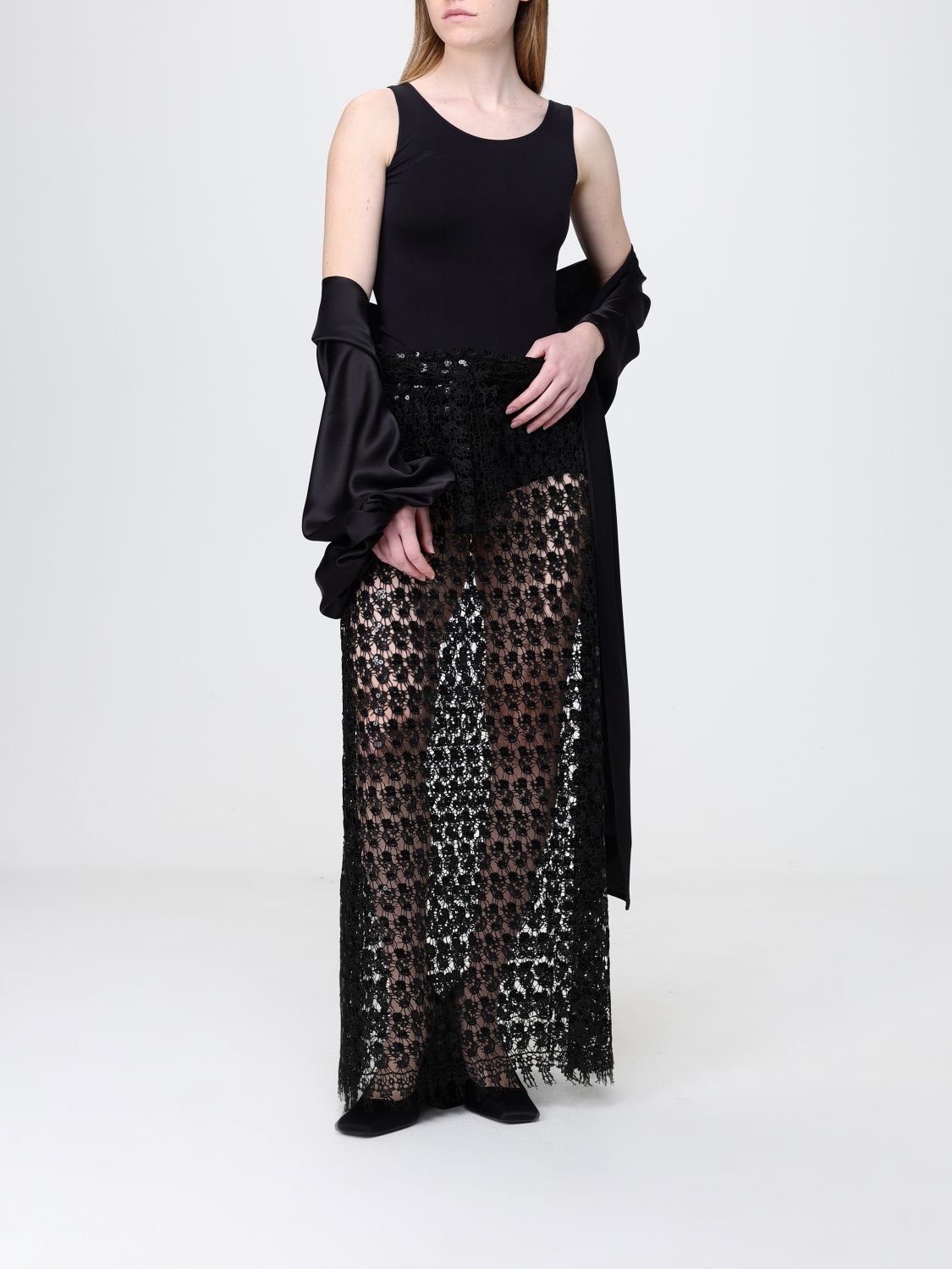 Skirt Woman color Black