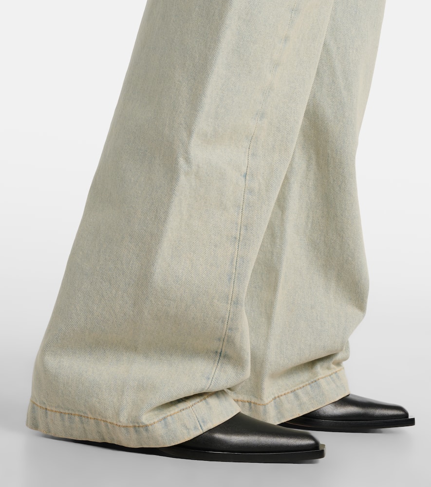 Mid-rise wide-leg jeans