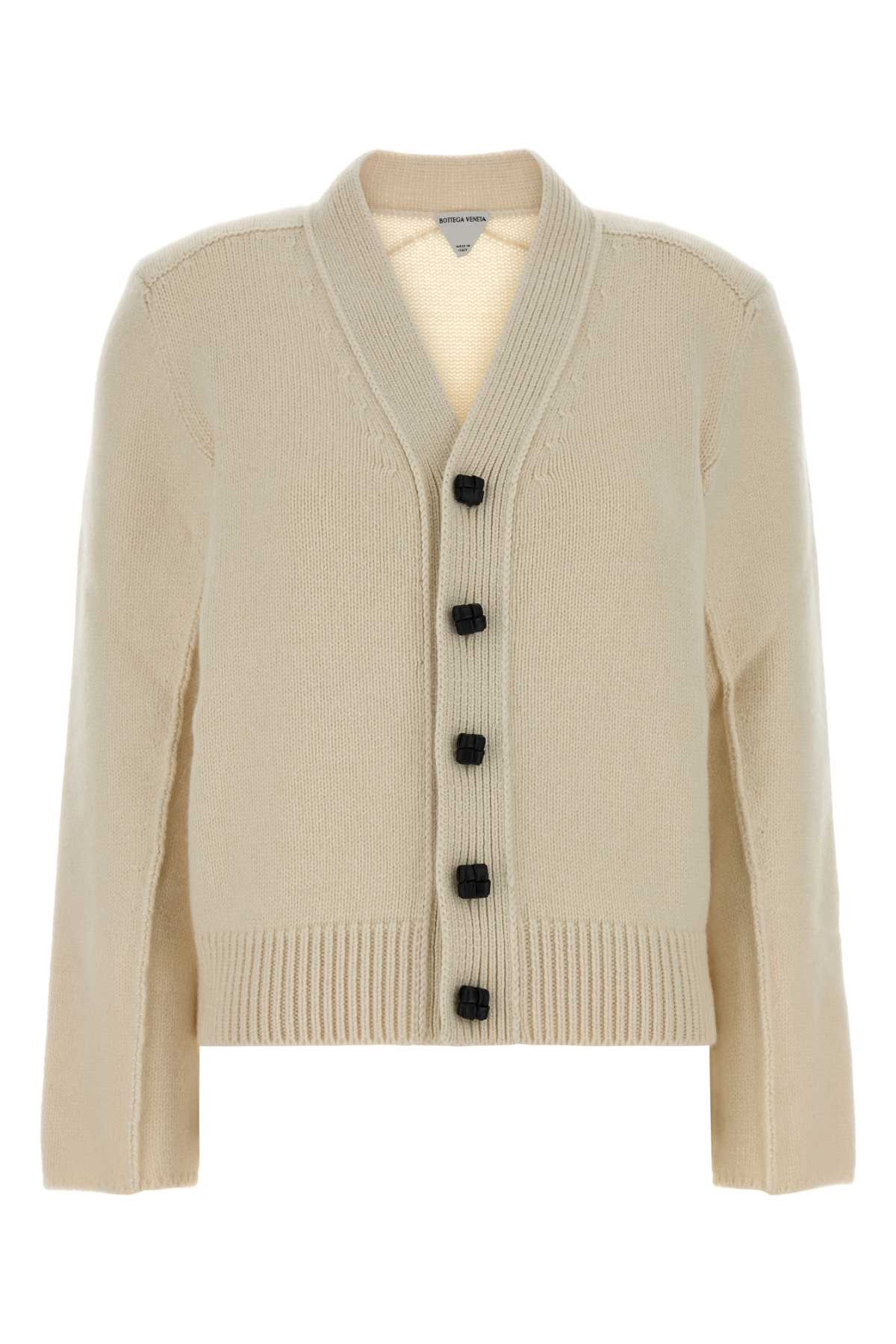 Bottoni Cardigan — Beige