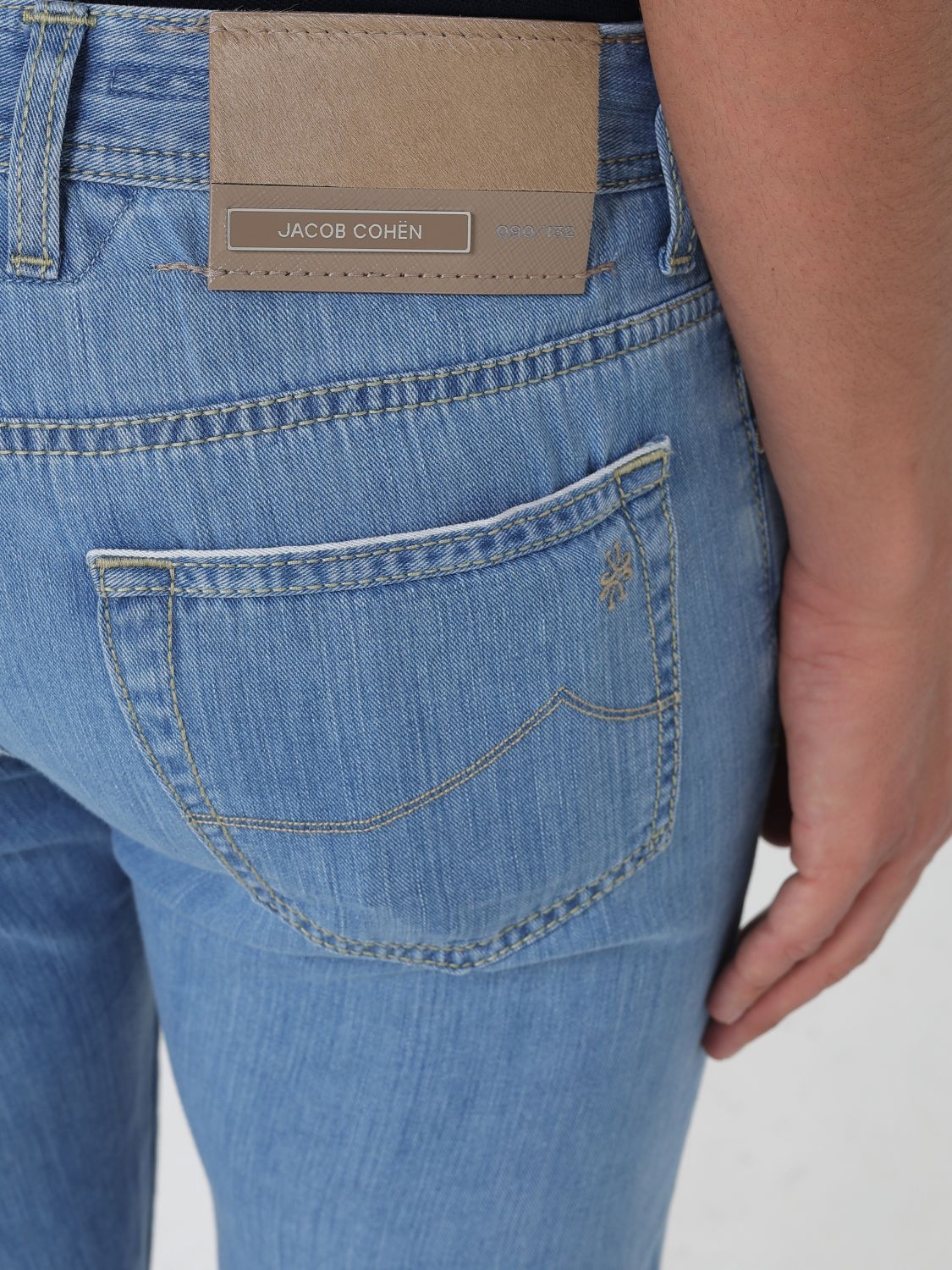 Jeans Men color Gnawed Blue