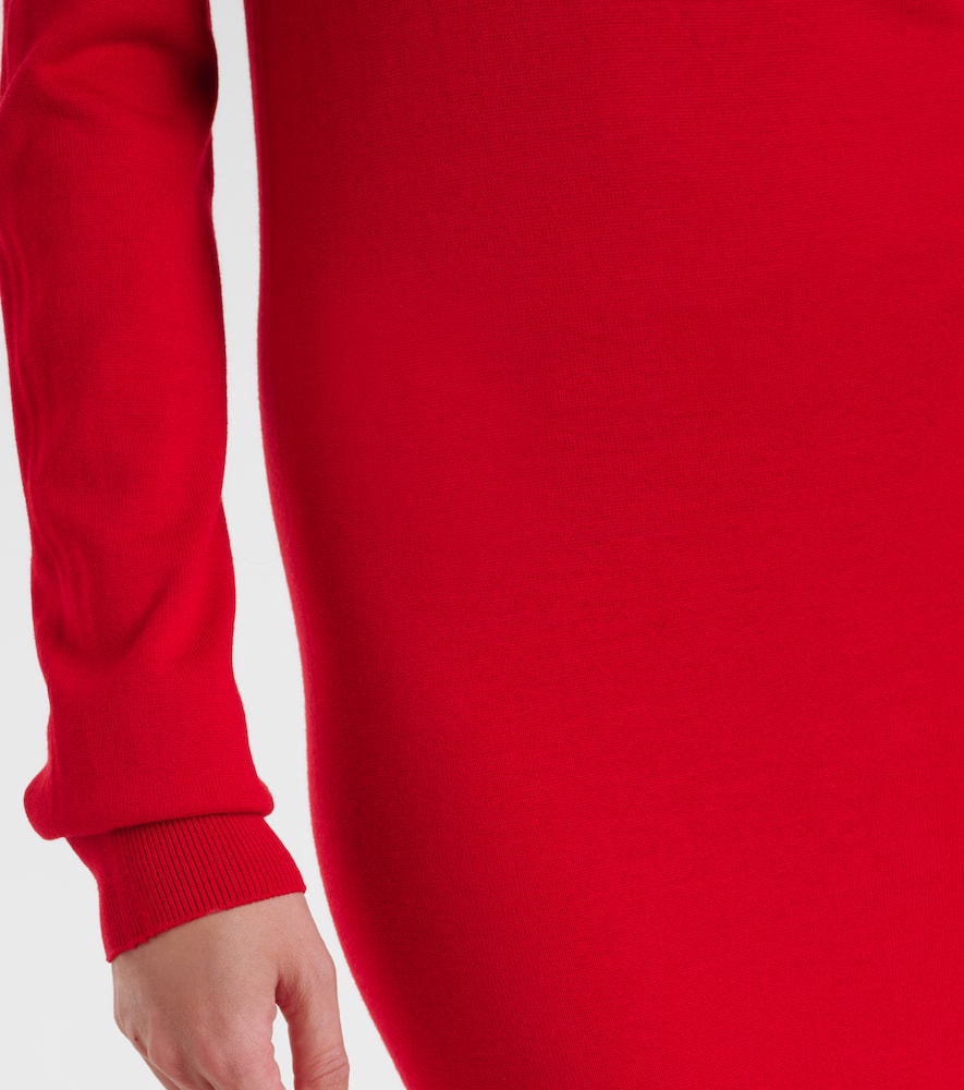 Off-shoulder wool maxi dress