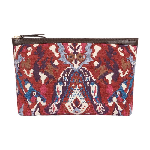 Zipped clutch
