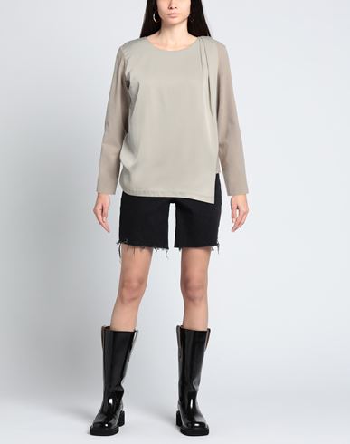 Woman T
