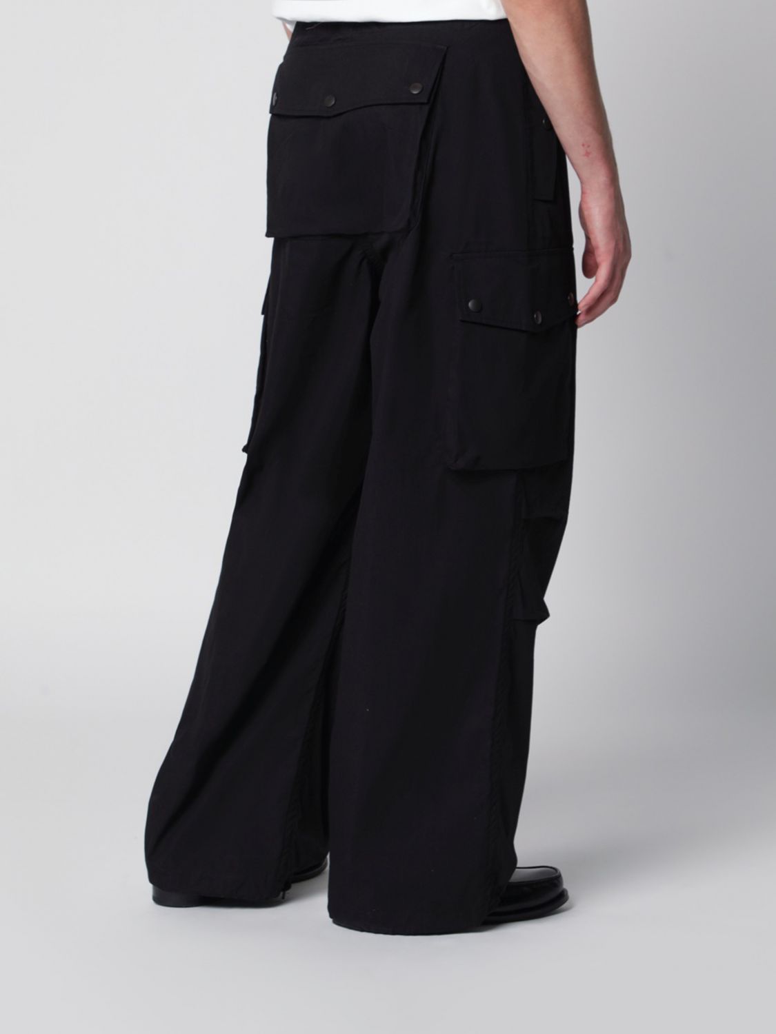 Pants Men color Black