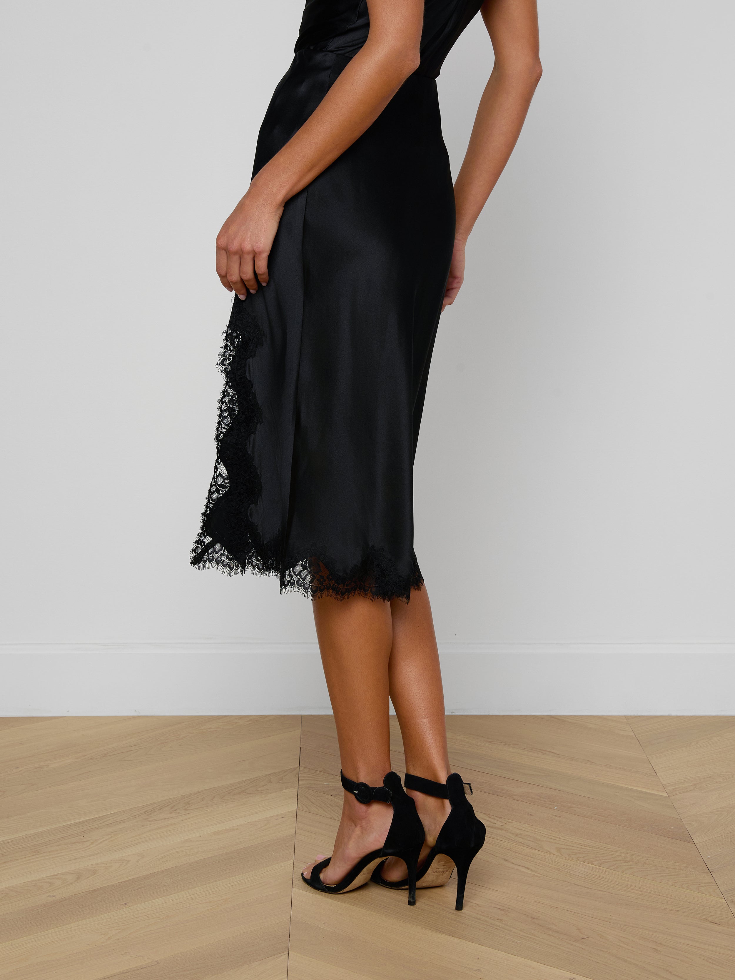 Tico Silk Lace Skirt In Black
