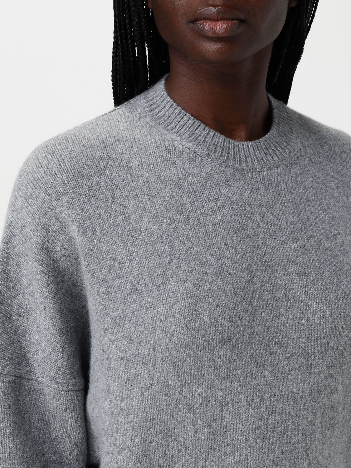 Sweater Woman color Grey