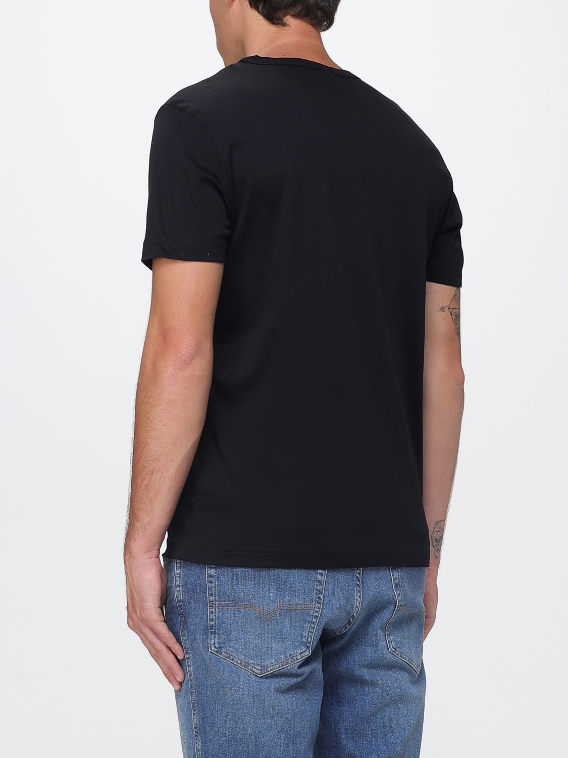 T-Shirt Men color Black