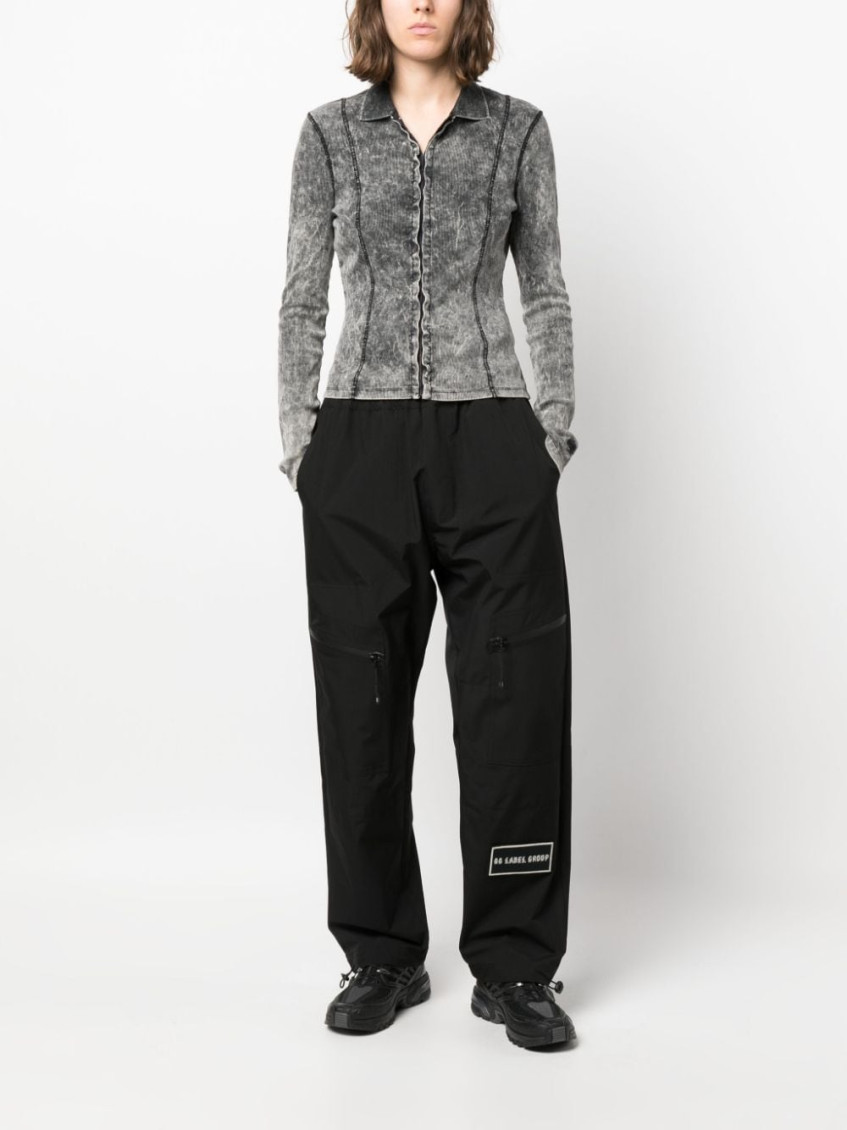 Logo-patch straight-leg trousers - Black
