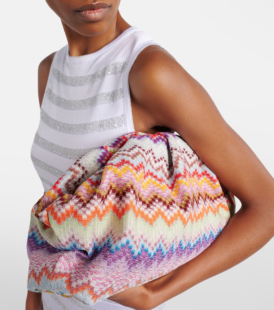 Zigzag Large jacquard clutch
