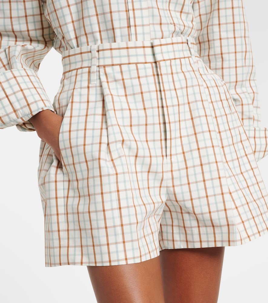 Checked pleated cotton shorts