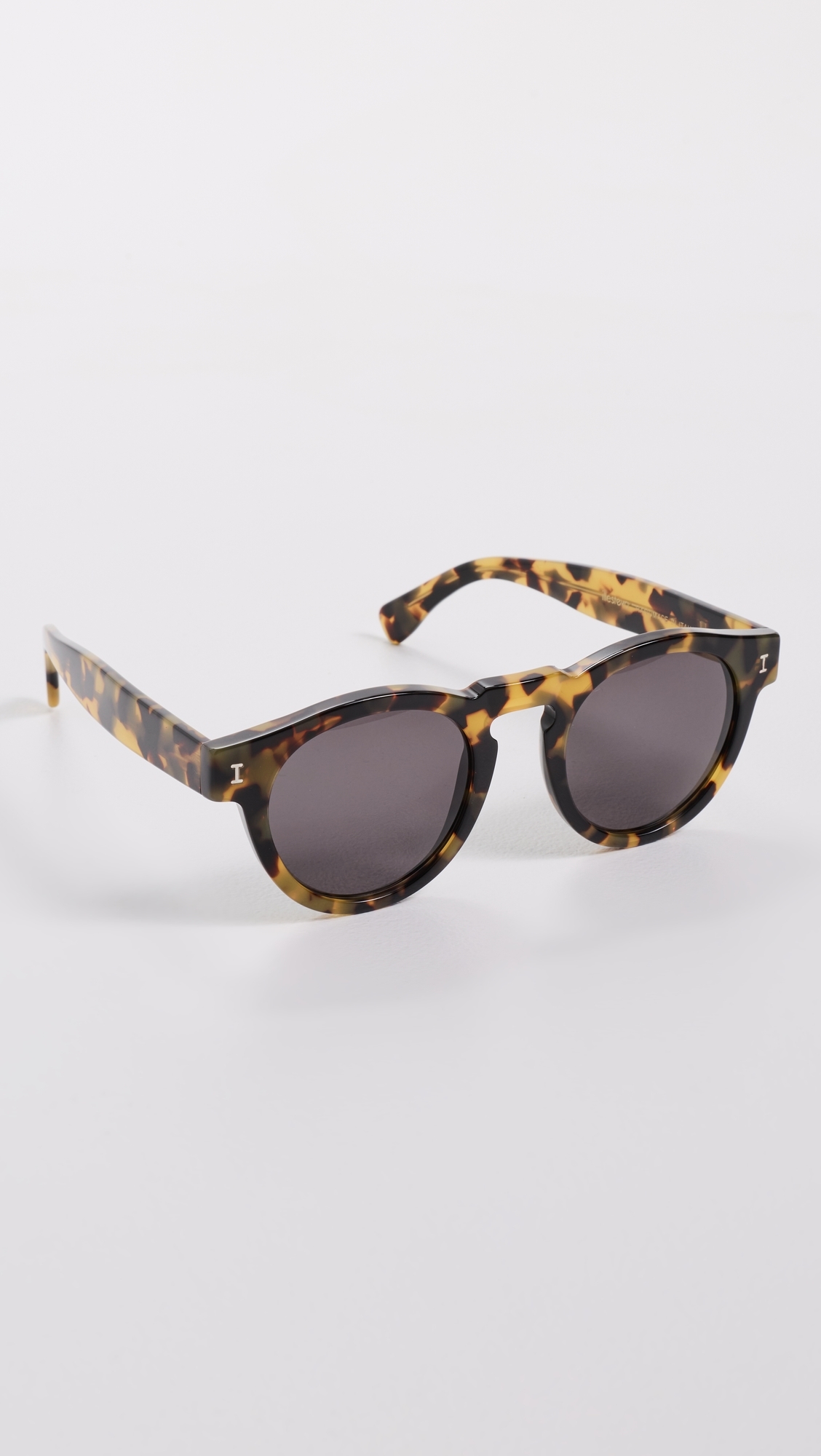 Leonard Sunglasses Tortoise One Size