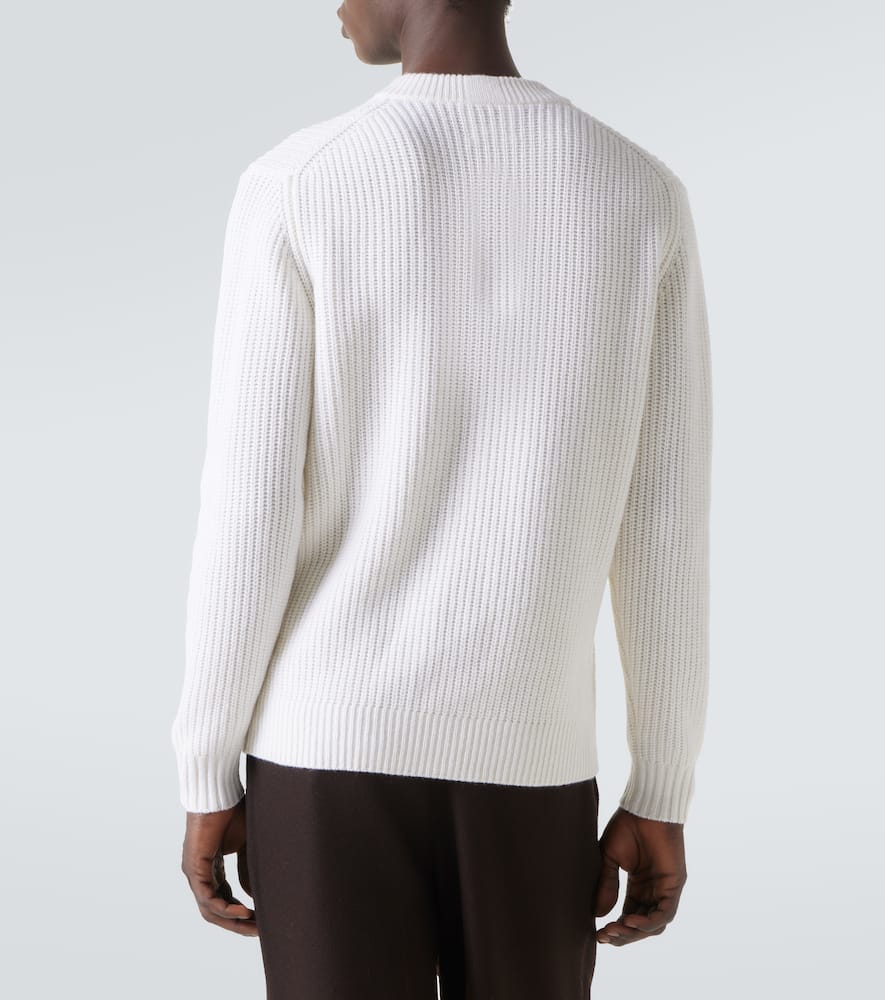 Wool and cashmere sweater