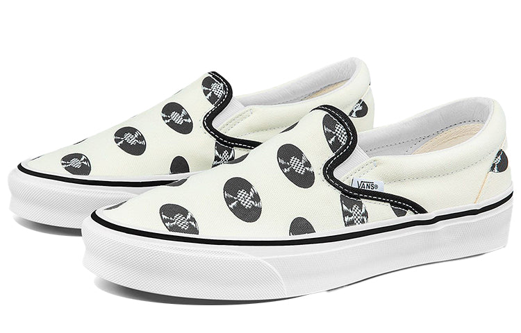 Wacko Maria x OG Classic Slip-On LX 'White Records'