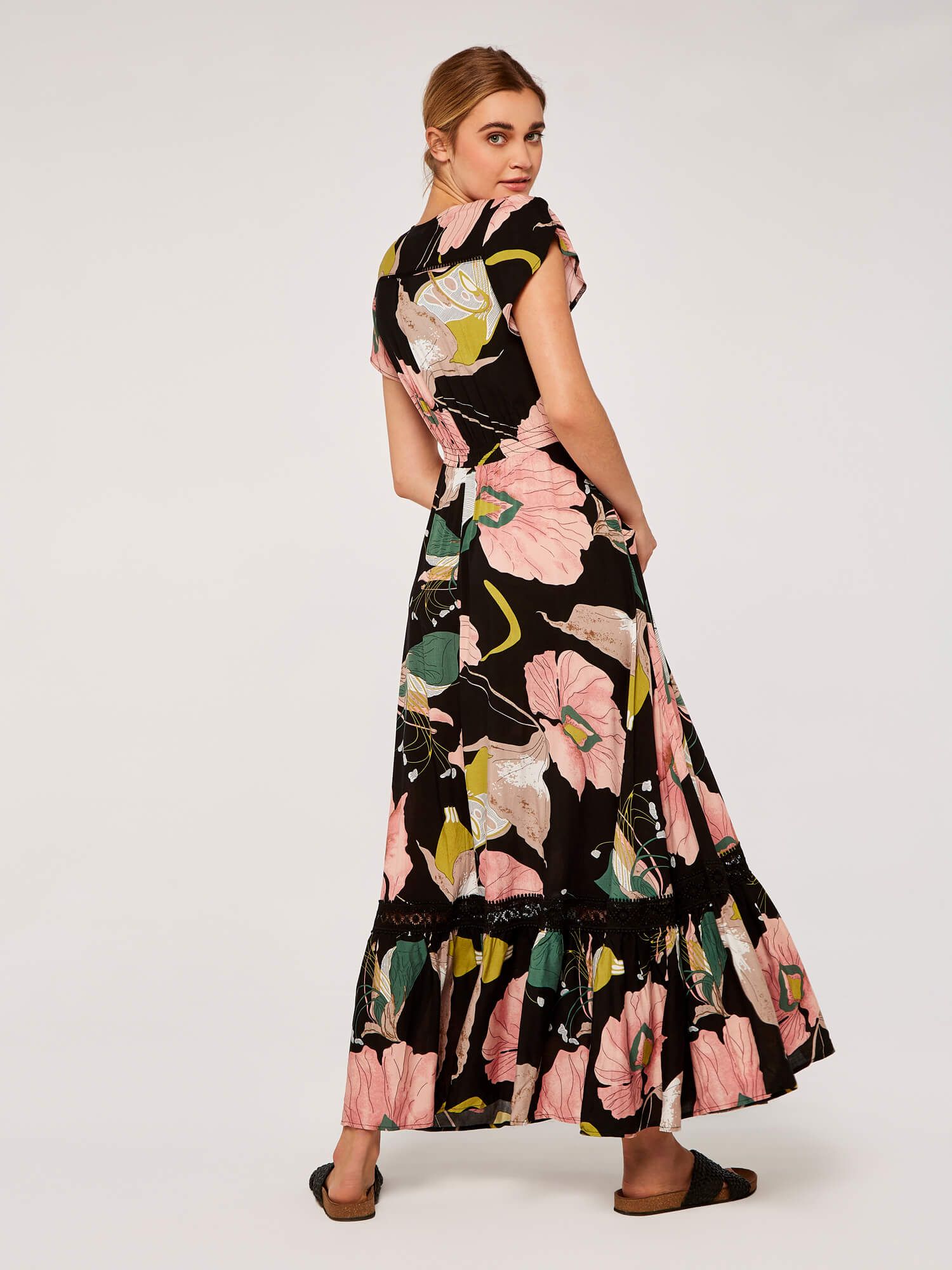 Apricot Women's Graphic Floral Print Maxi Dress in Black