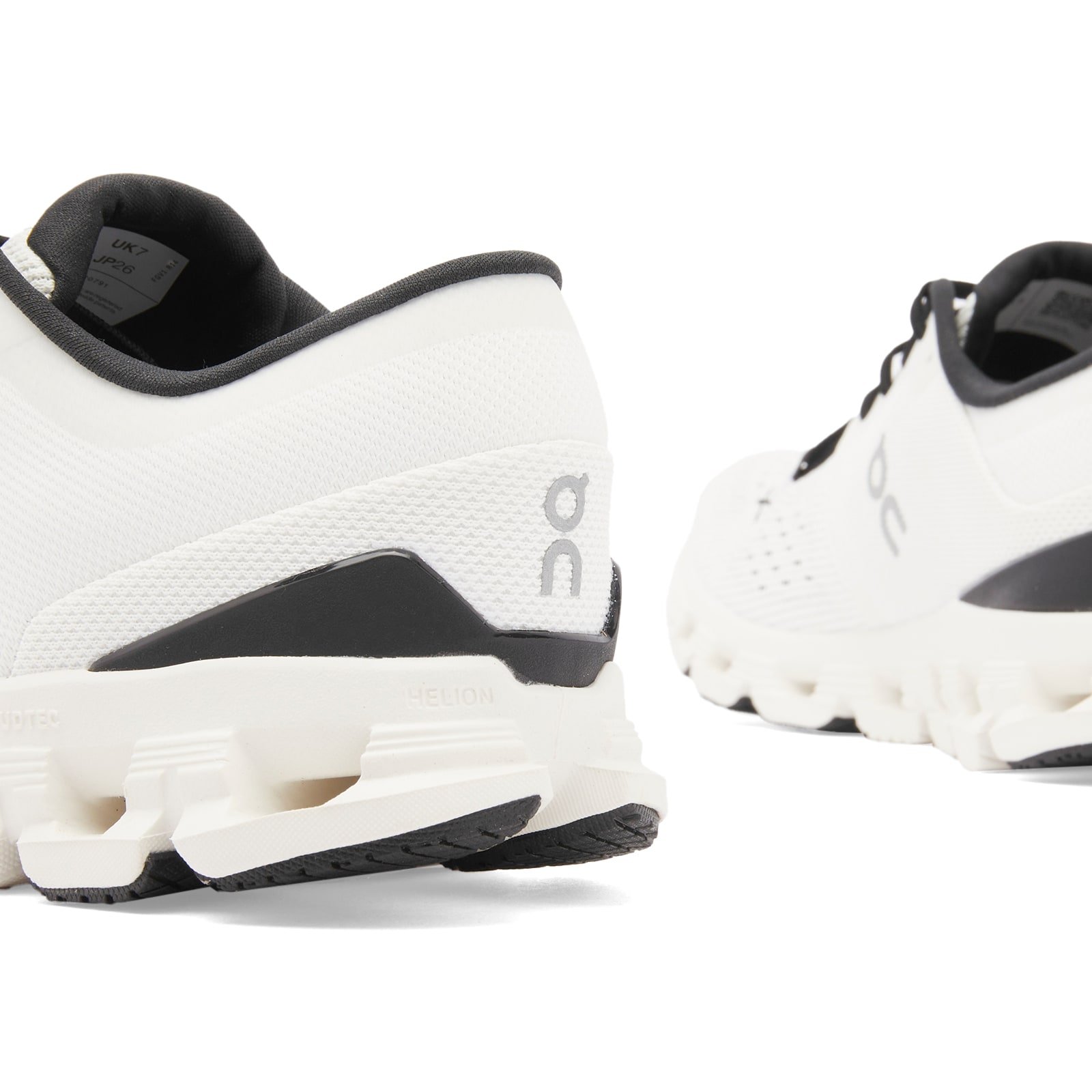 ON Women's Cloud x 4 Sneaker in Ivory/Black
