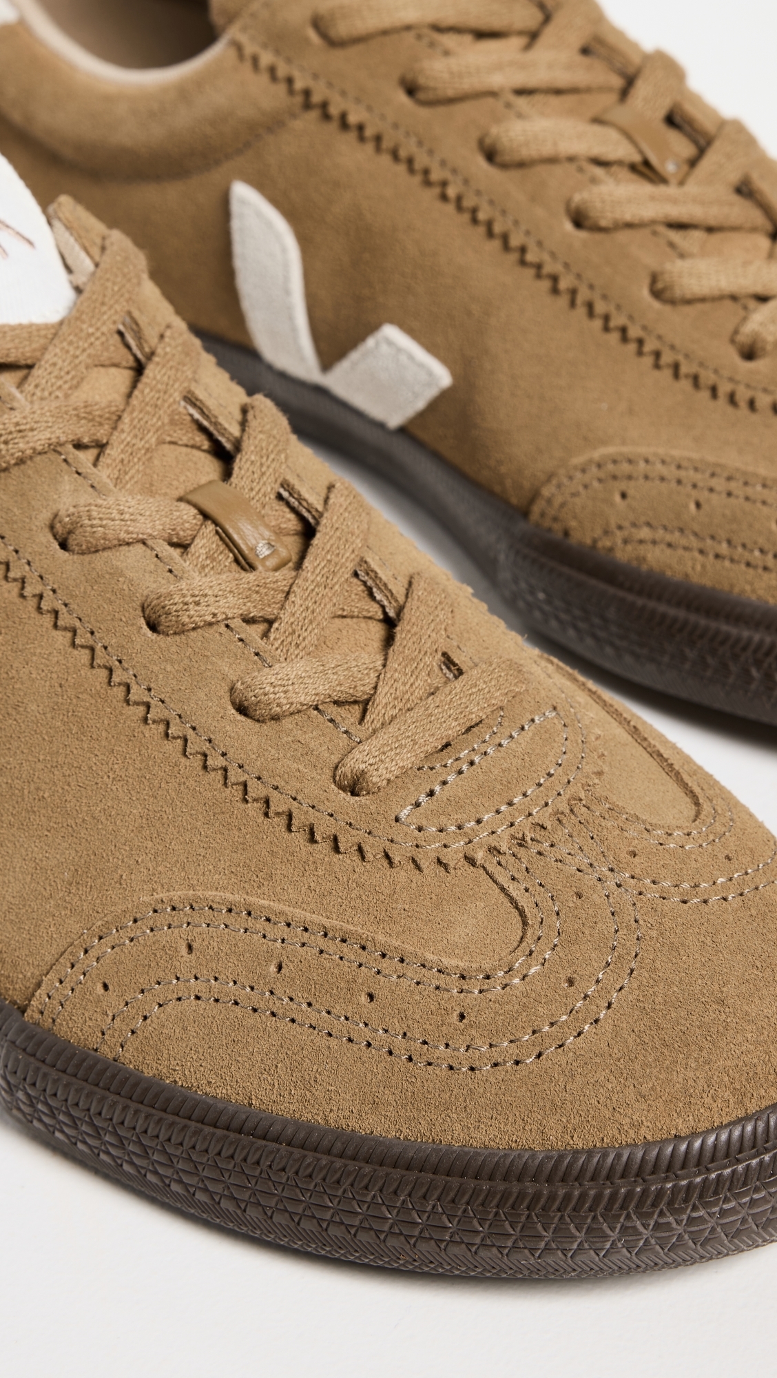 Volley Sneakers Tent/Natural/Eagle