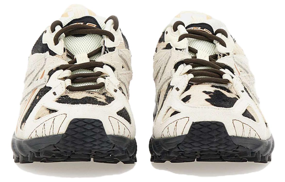 610 v1 Shoes 'Cow Print'
