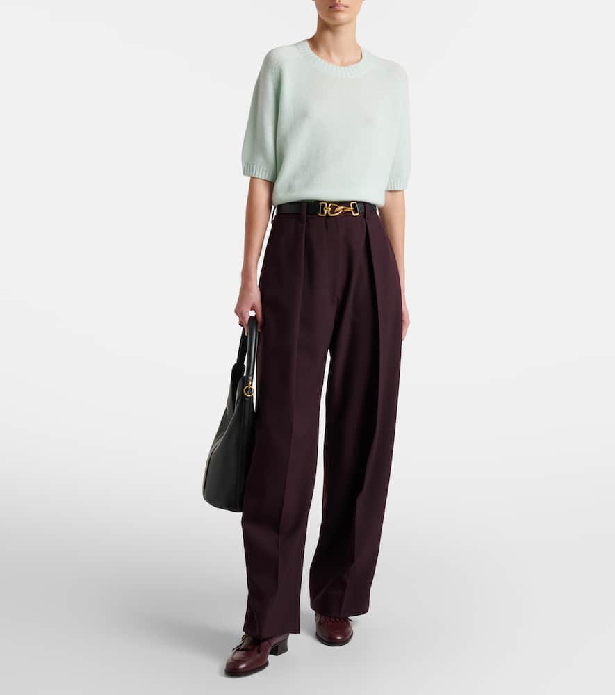 Cashmere sweater