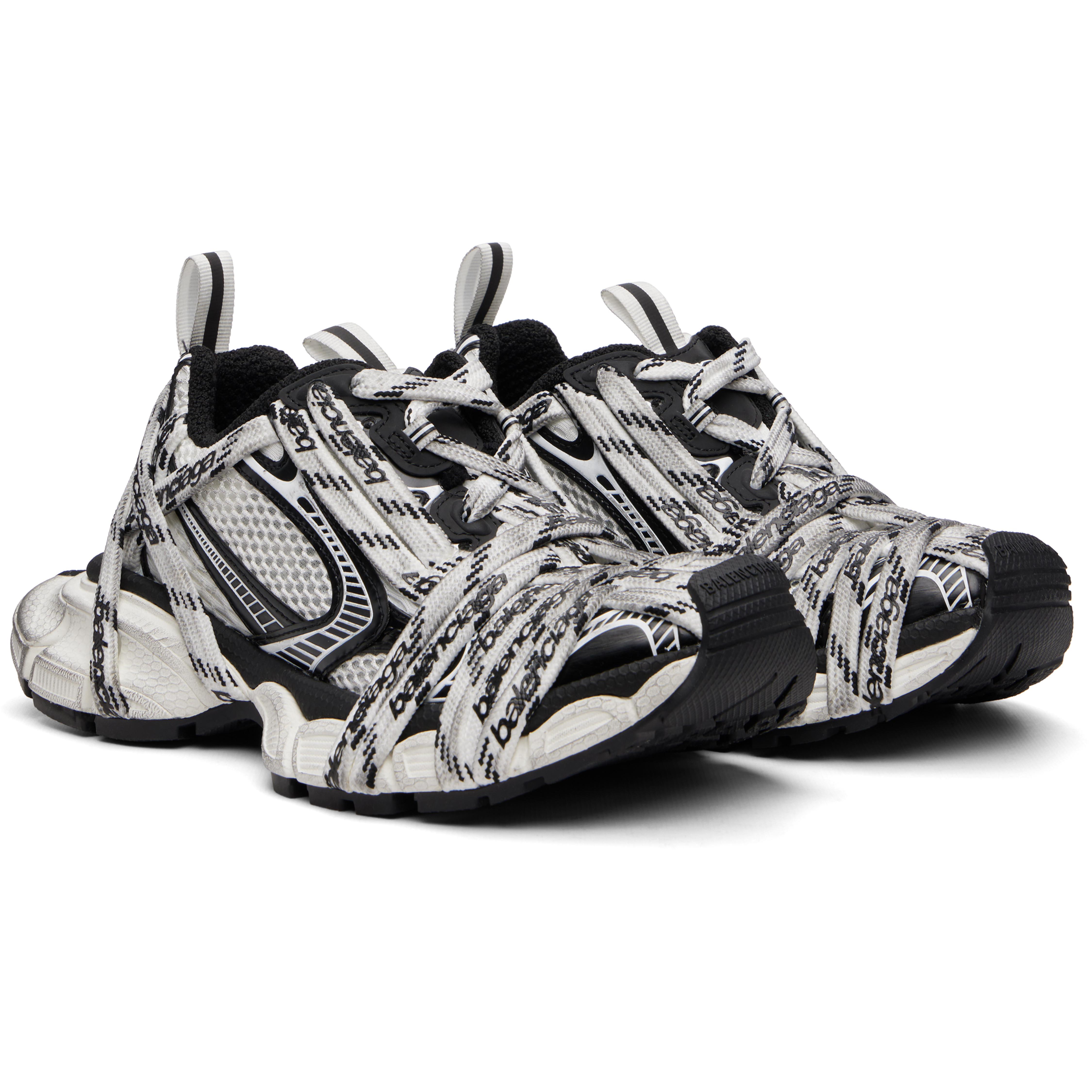White & Black 3XL Extreme Laces Sneakers