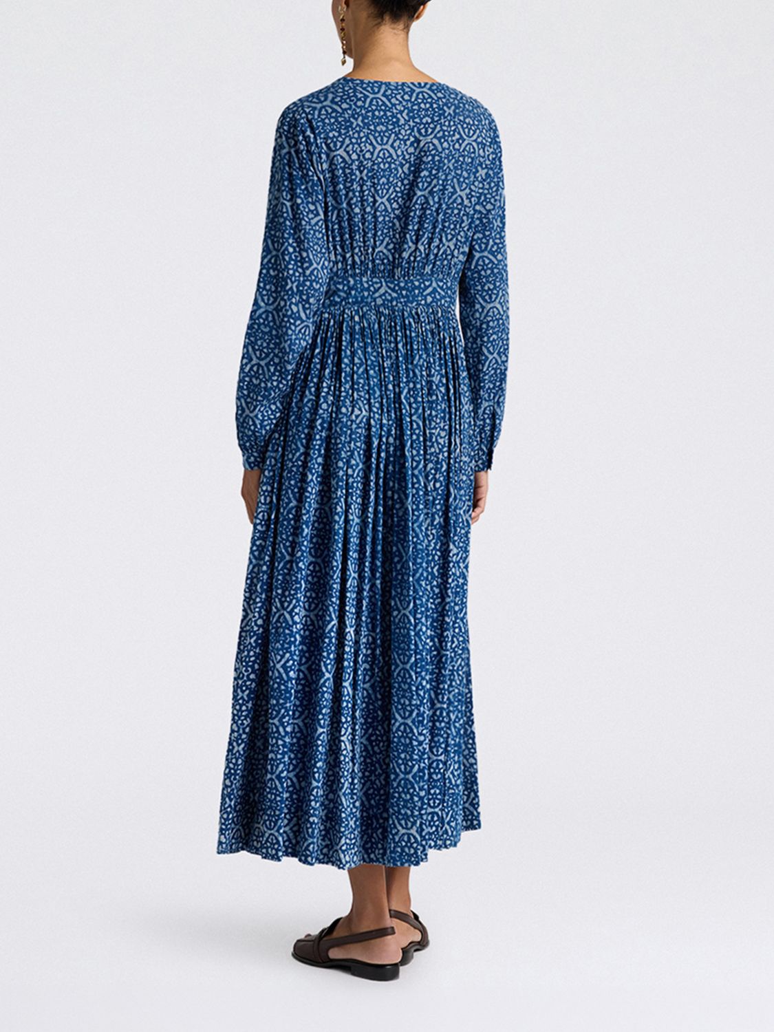 MOMONÌ Dress Woman color Blue