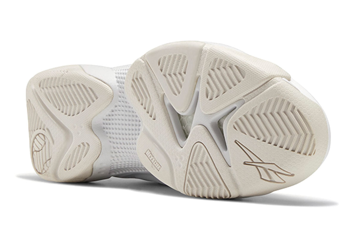 Pump Court 'White Ivory'