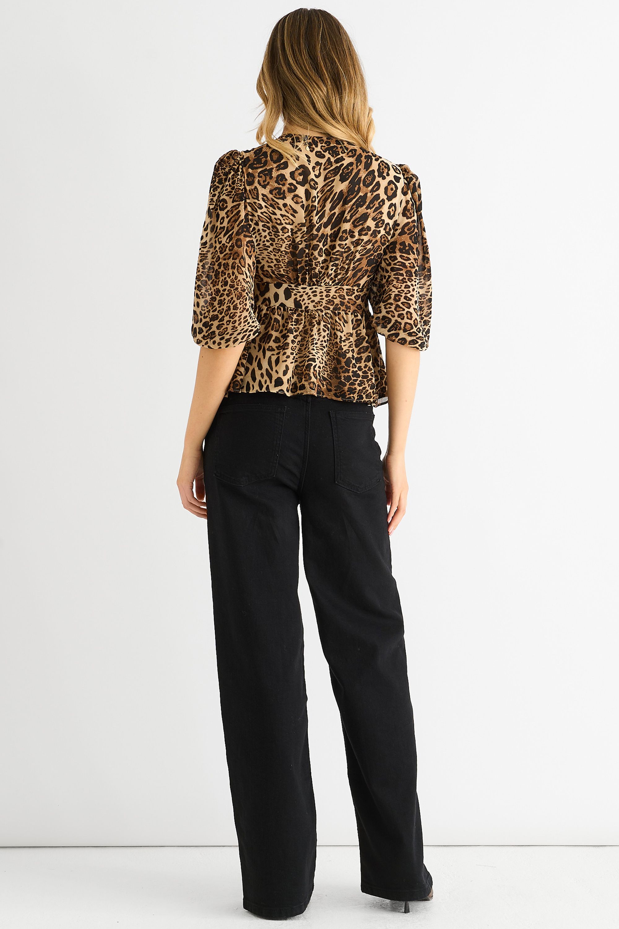Gini London Women's Brown Animal Print V Neck Peplum Blouse
