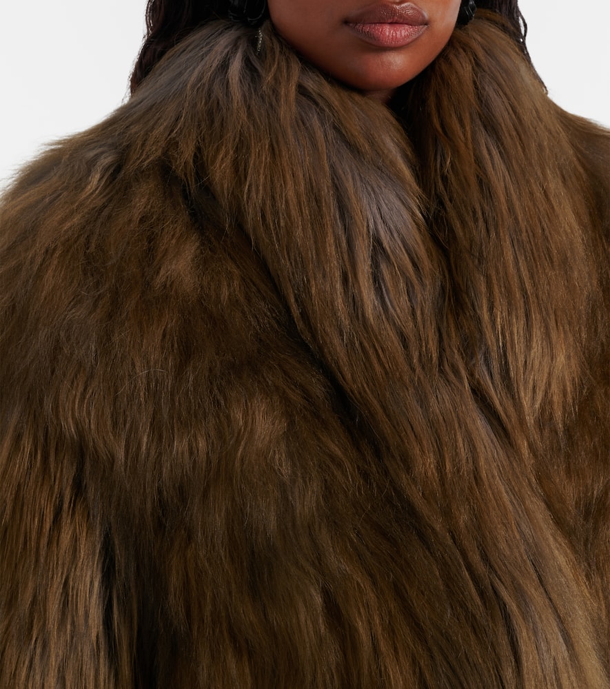 Cropped shearling jacket