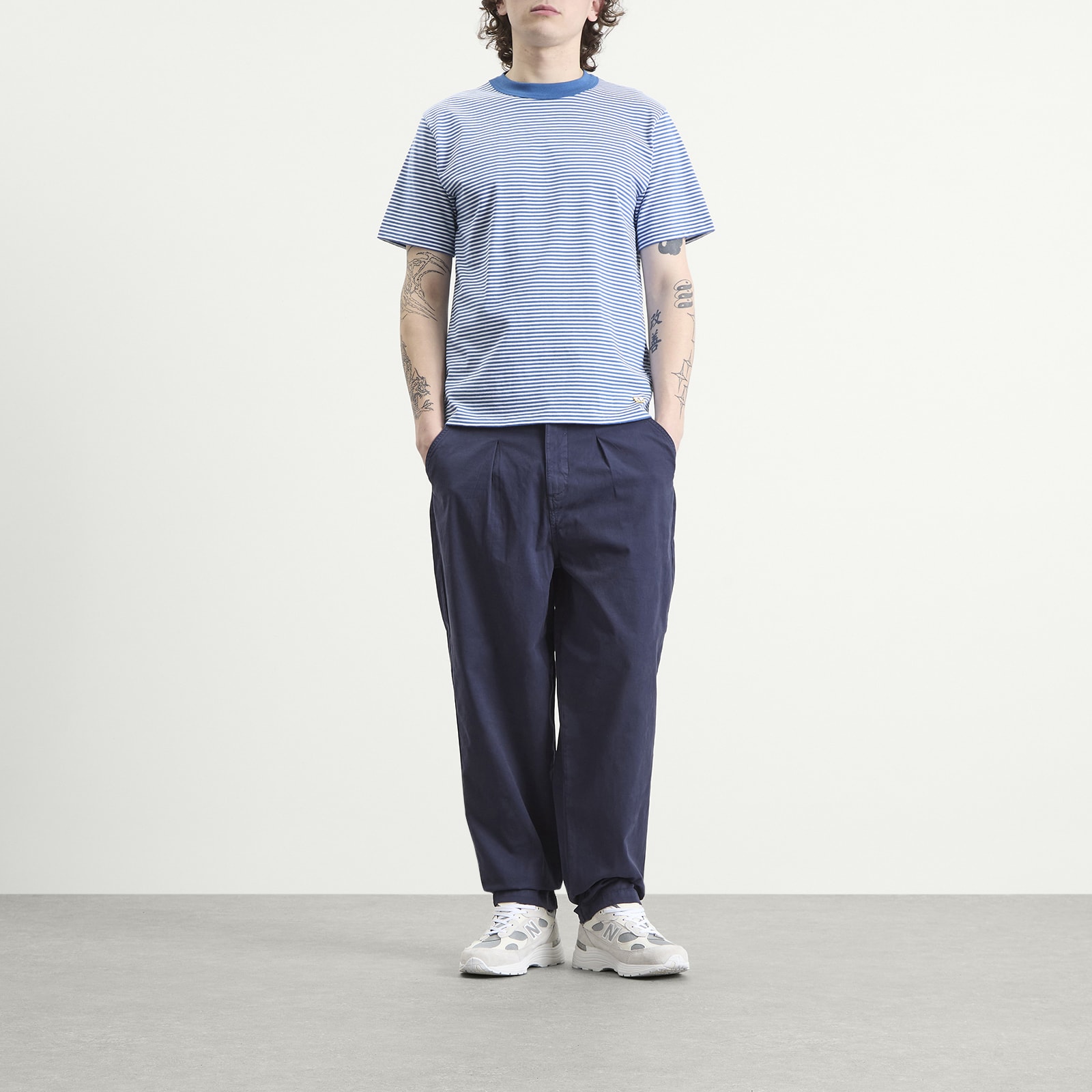 Men's Fine Stripe T-Shirt in Dark Blue/Blanc