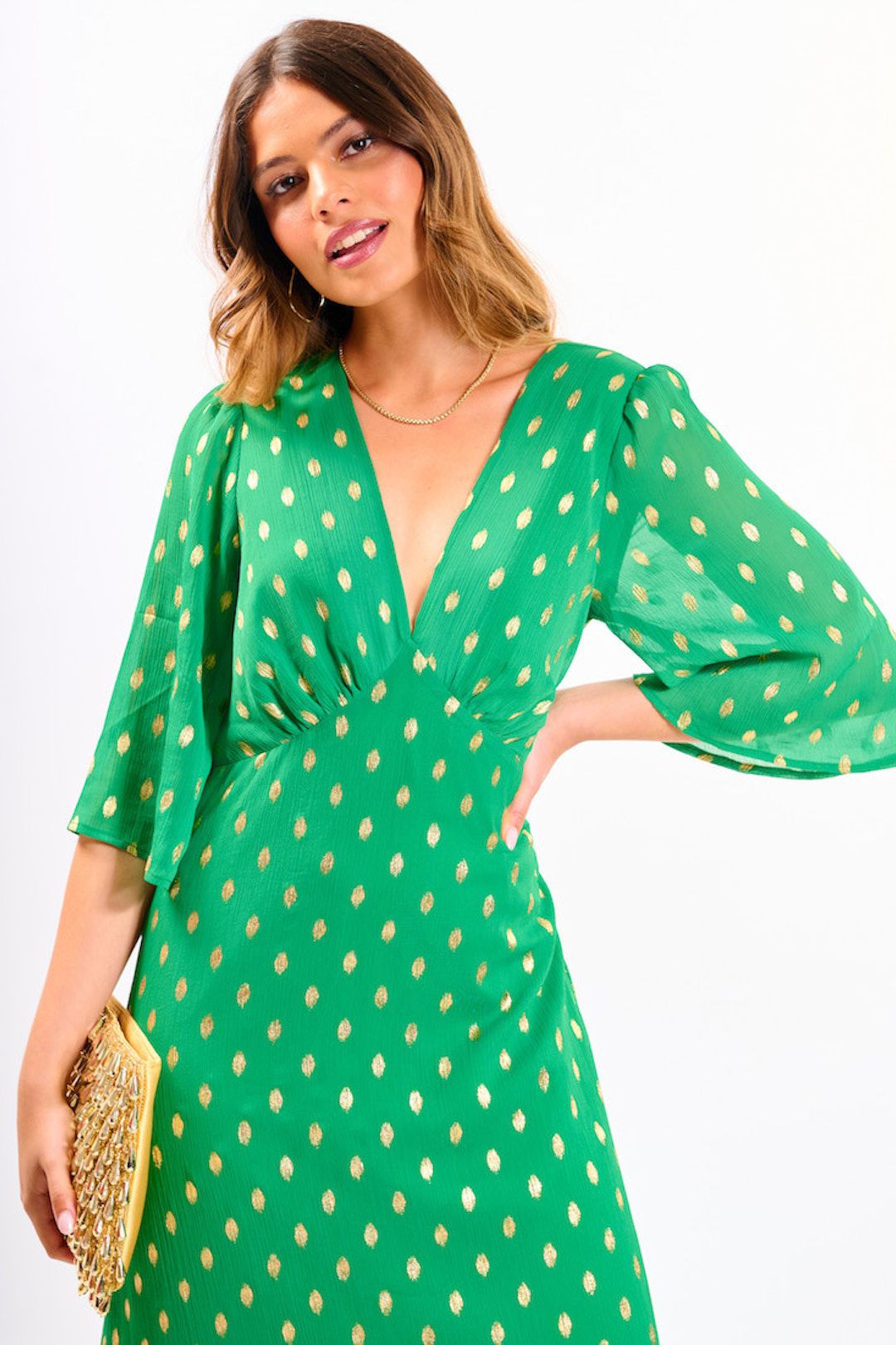 Needs No Label Women's Green Foil Chiffon Midi Dre