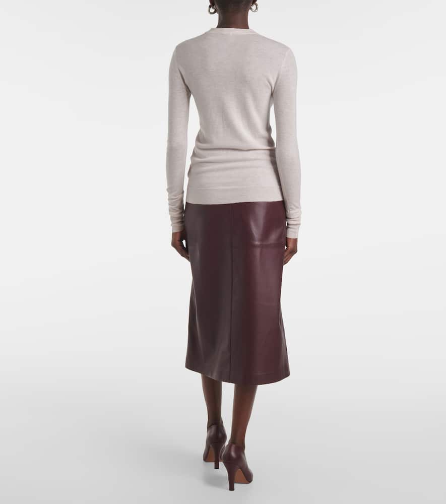 Cashmere sweater