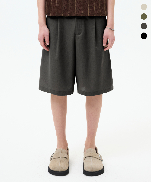 Rain Slub Two-tuck Bermuda Denim Shorts_INDIGO