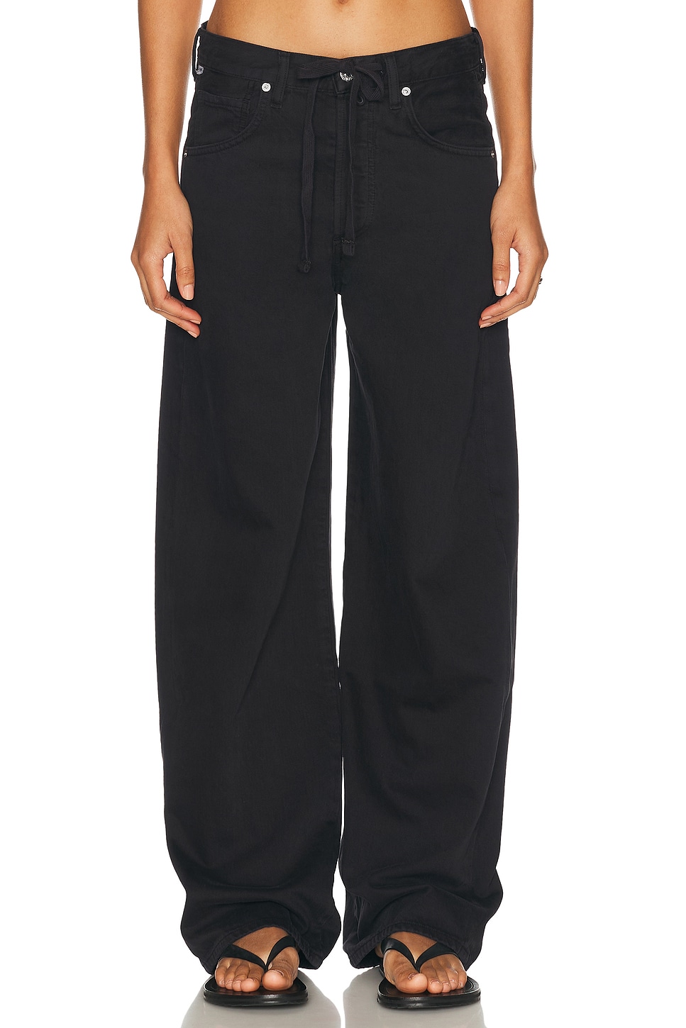 Citizens of Humanity Brynn Drawstring Trouser Jeans in Beige. - 32 also