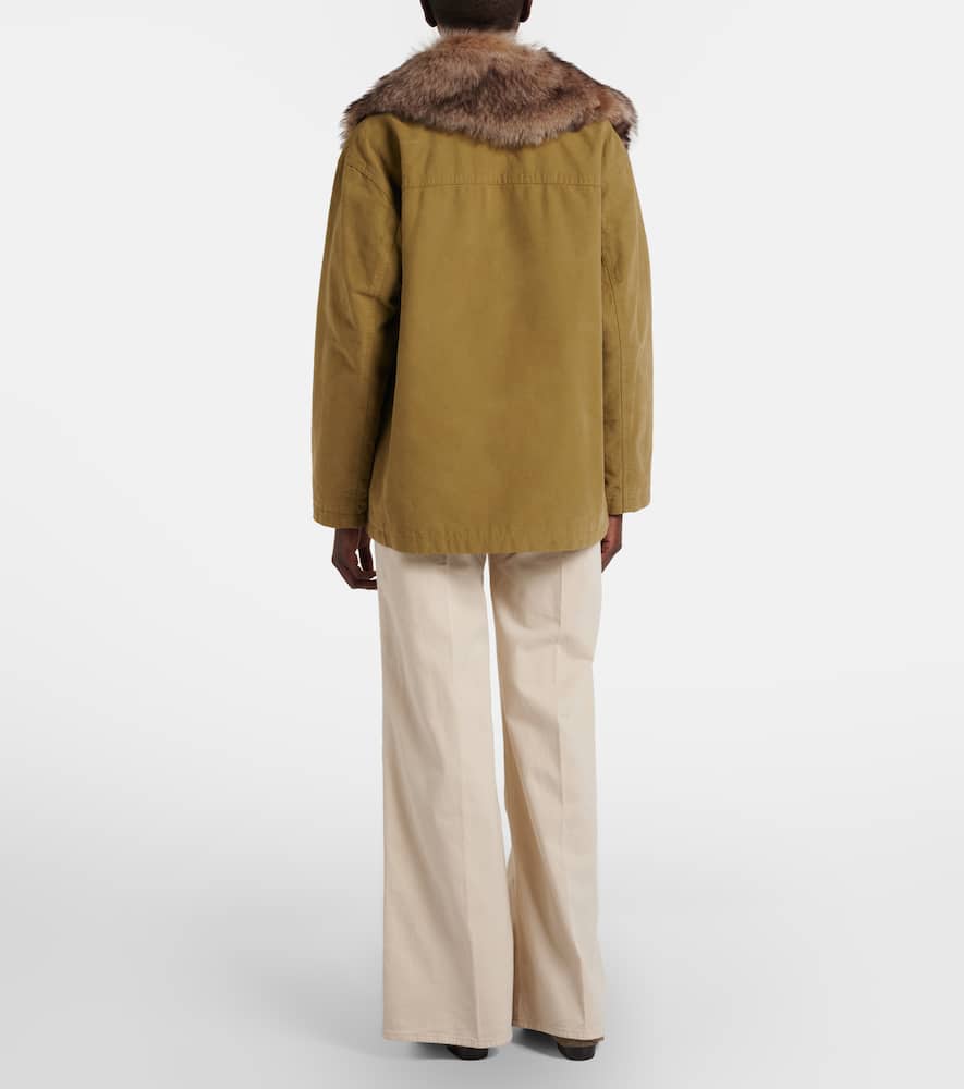 Lotta wide-leg jeans