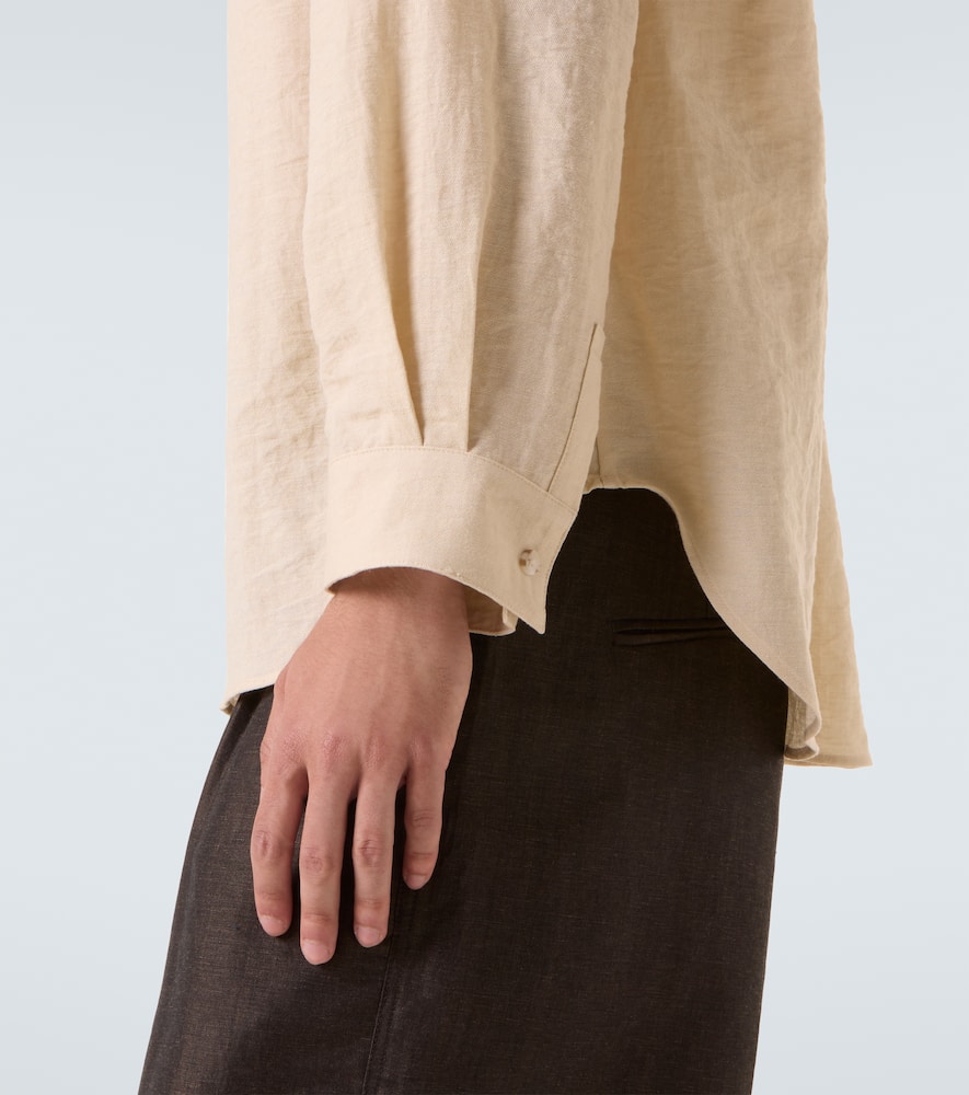 Embroidered shirt