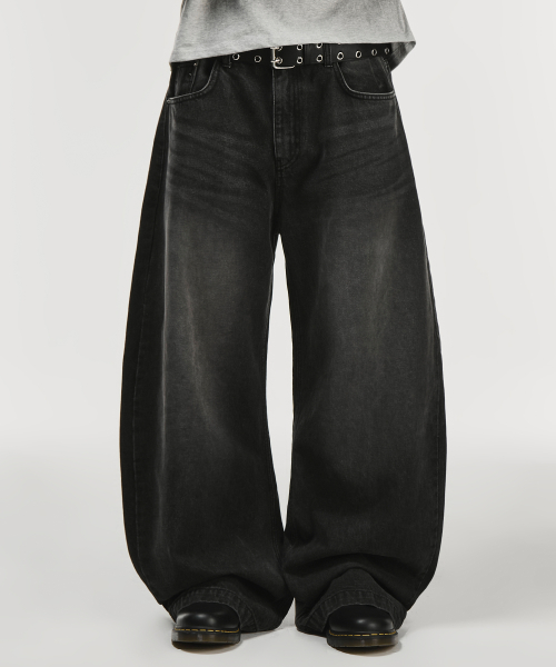 Curved Washed Denim Pants