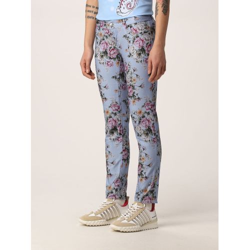 Jeans with floral pattern