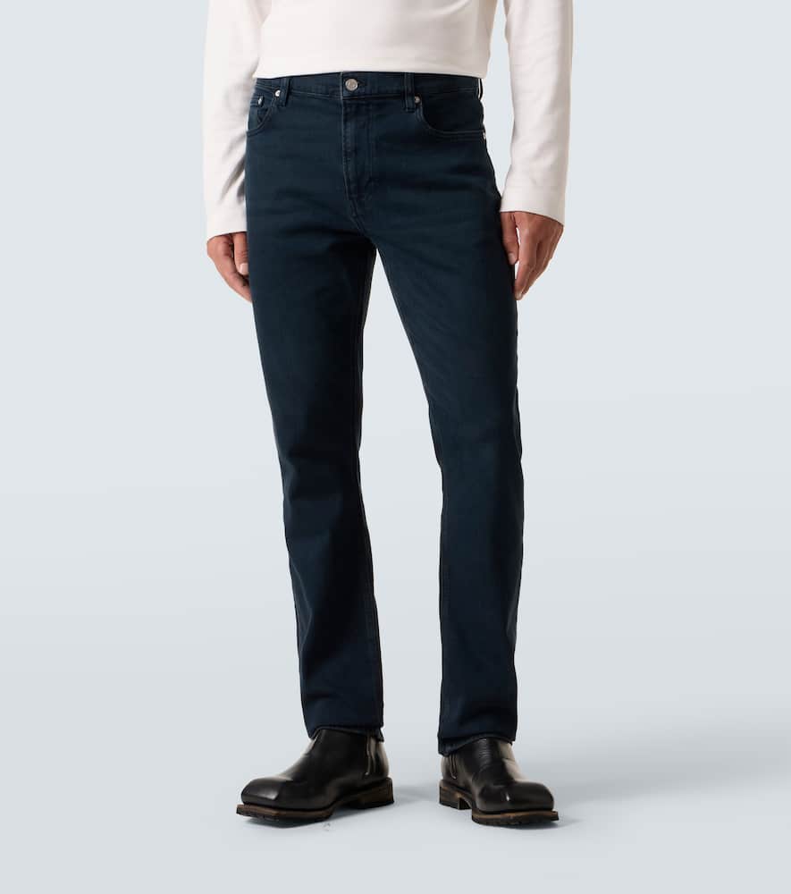 Modern straight jeans