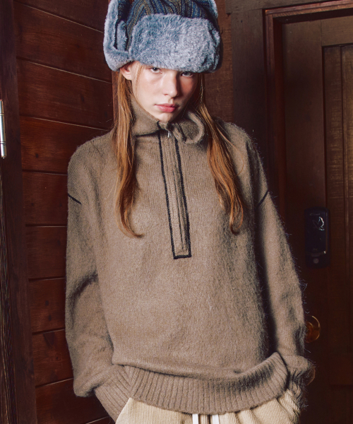 XTK176 Panel Half Zip Knit