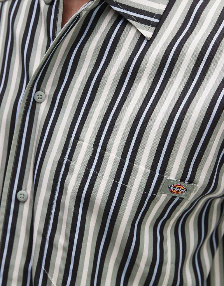 Dickies Mens multi stripe short sleeve work shirt in green - Mediu