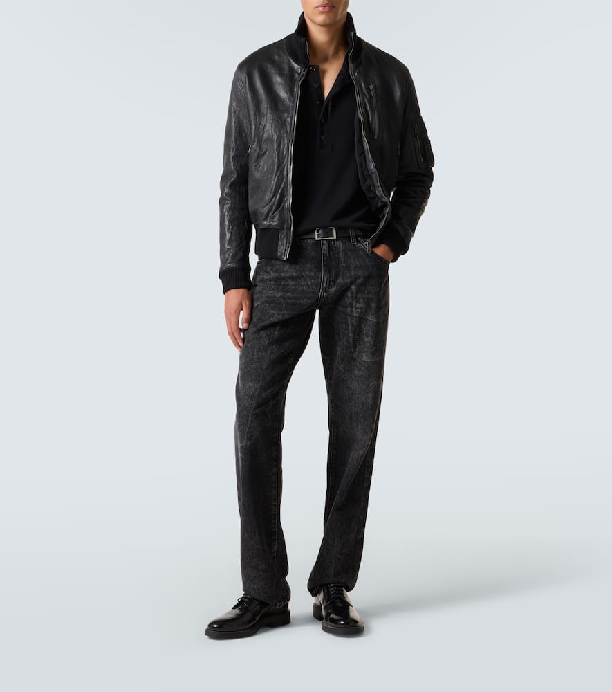 Mid-rise straight jeans