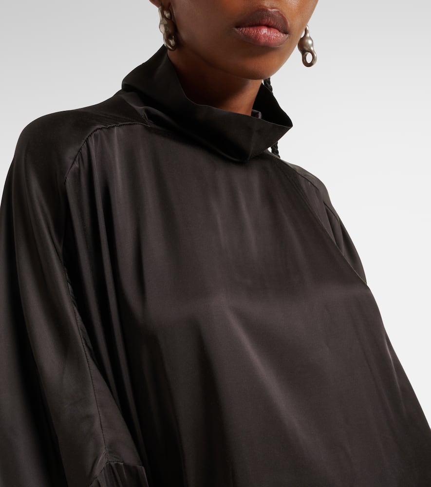 Jumbo turtleneck top