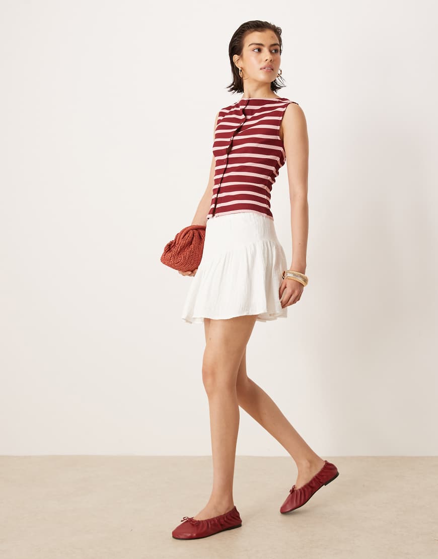 Cotton textured tiered mini skort in white