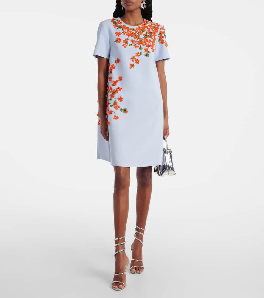 Floral-appliqué crêpe shift dress