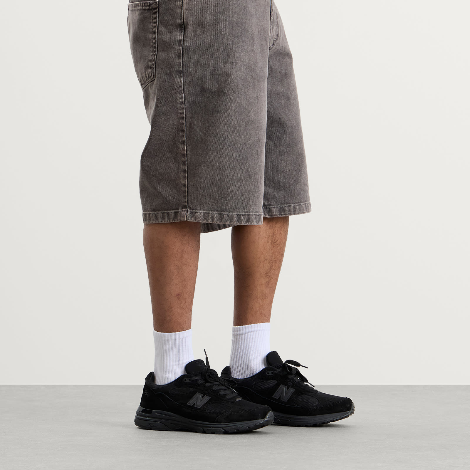 993 Sneaker Triple Black