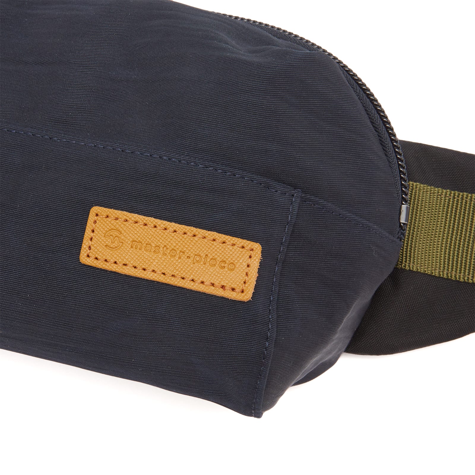 Link Waist Bag in Navy 