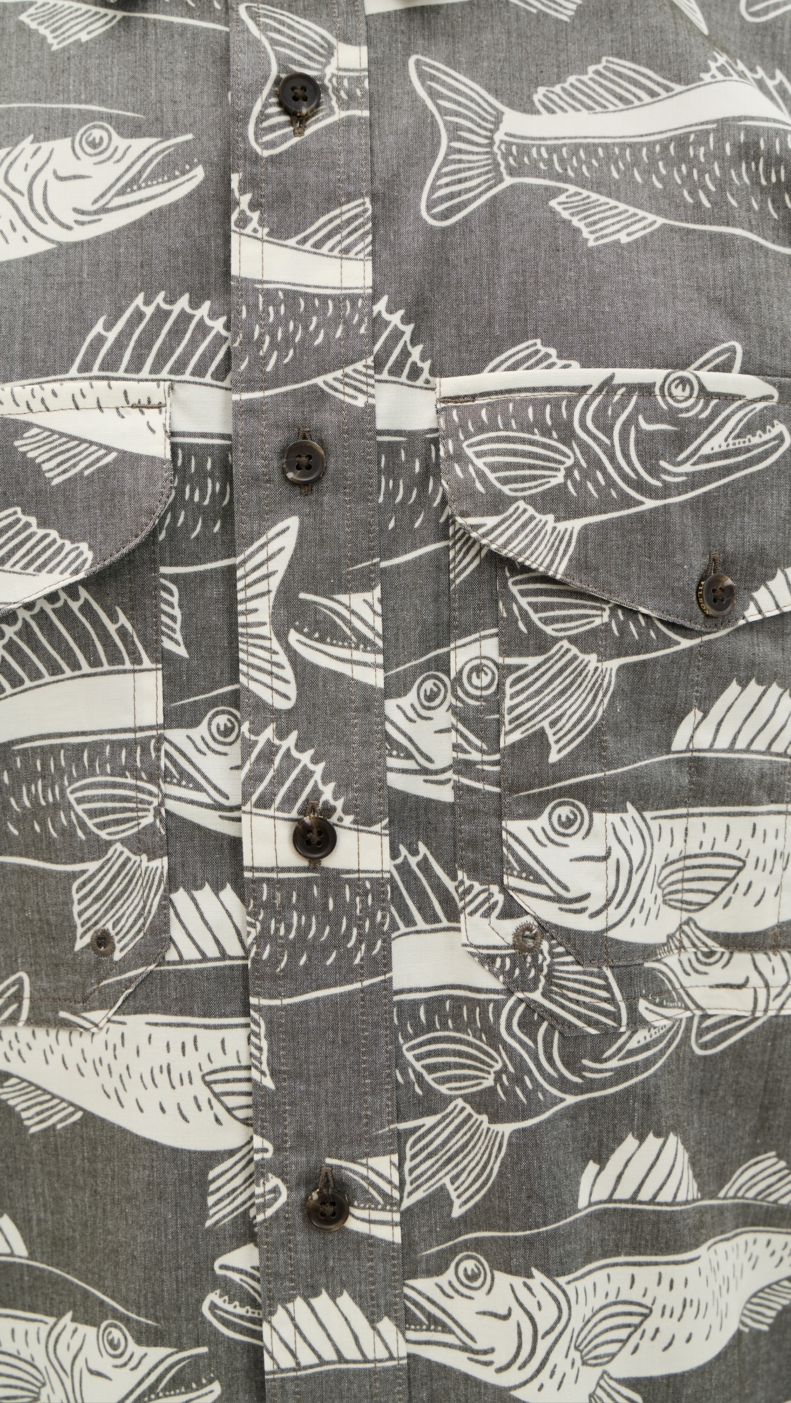 Twin Lakes Short Sleeve Sport Shirt Beluga/Bold Fish Print