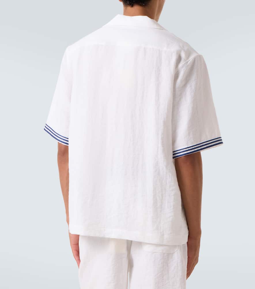 Embroidered shirt