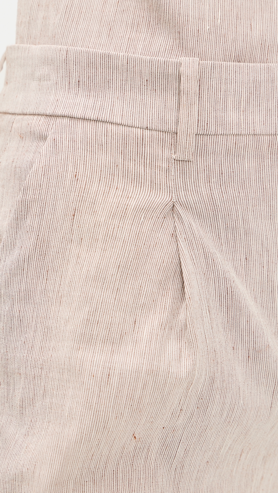 Fluid Pleated Shorts Cognac Multi