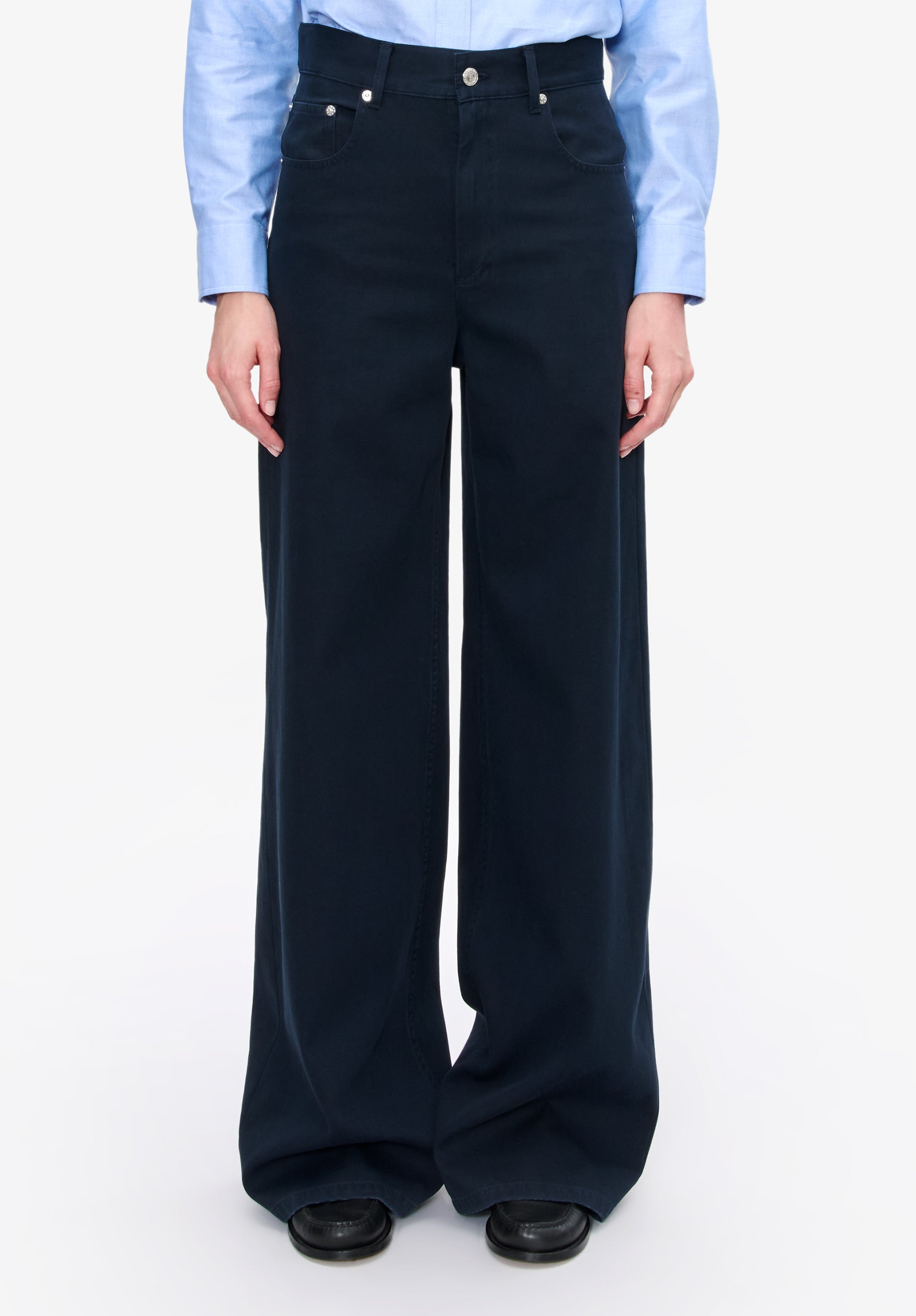 A. P.C. Women's Clyde pants Size: 24 in Dark navy blue