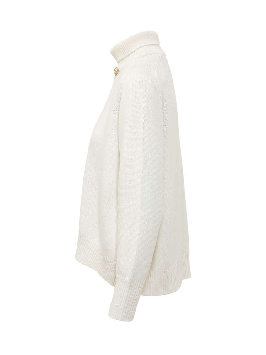 White Solid Turtle Neck Sweater